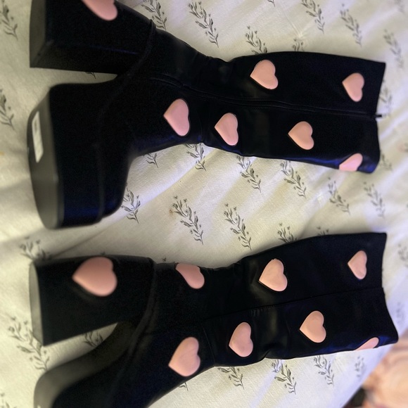 Women’s boots - Picture 1 of 7